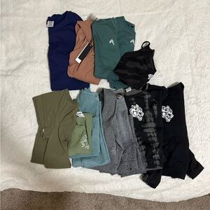 Bundle of 12 active tops